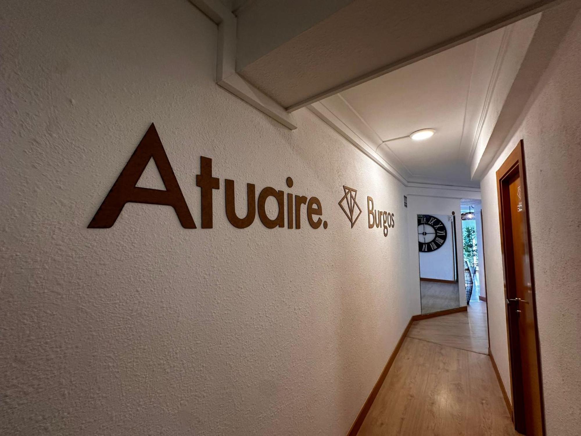Hostal Atuaire Home En El Centro De Burgo Exterior foto