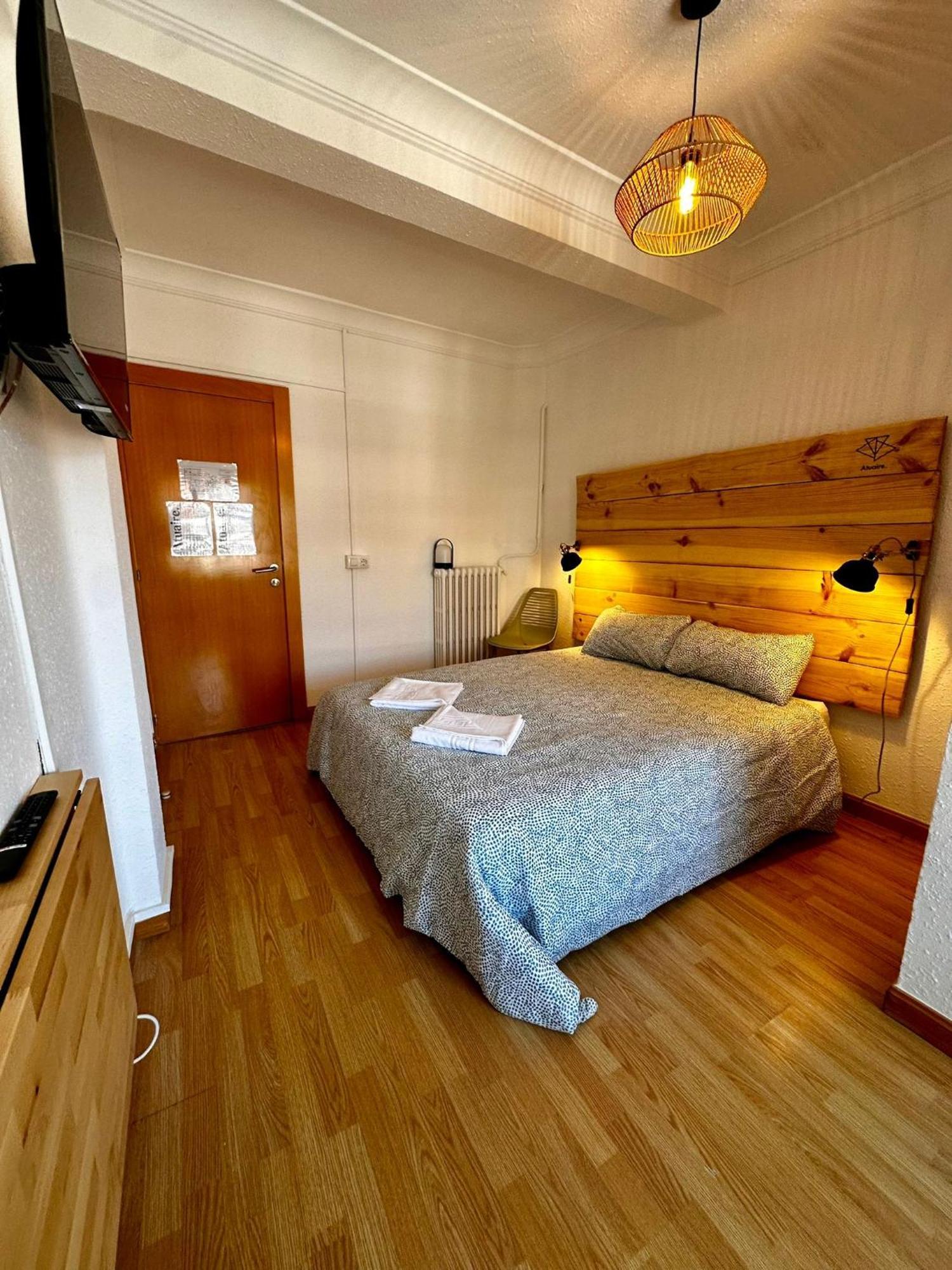 Hostal Atuaire Home En El Centro De Burgo Exterior foto