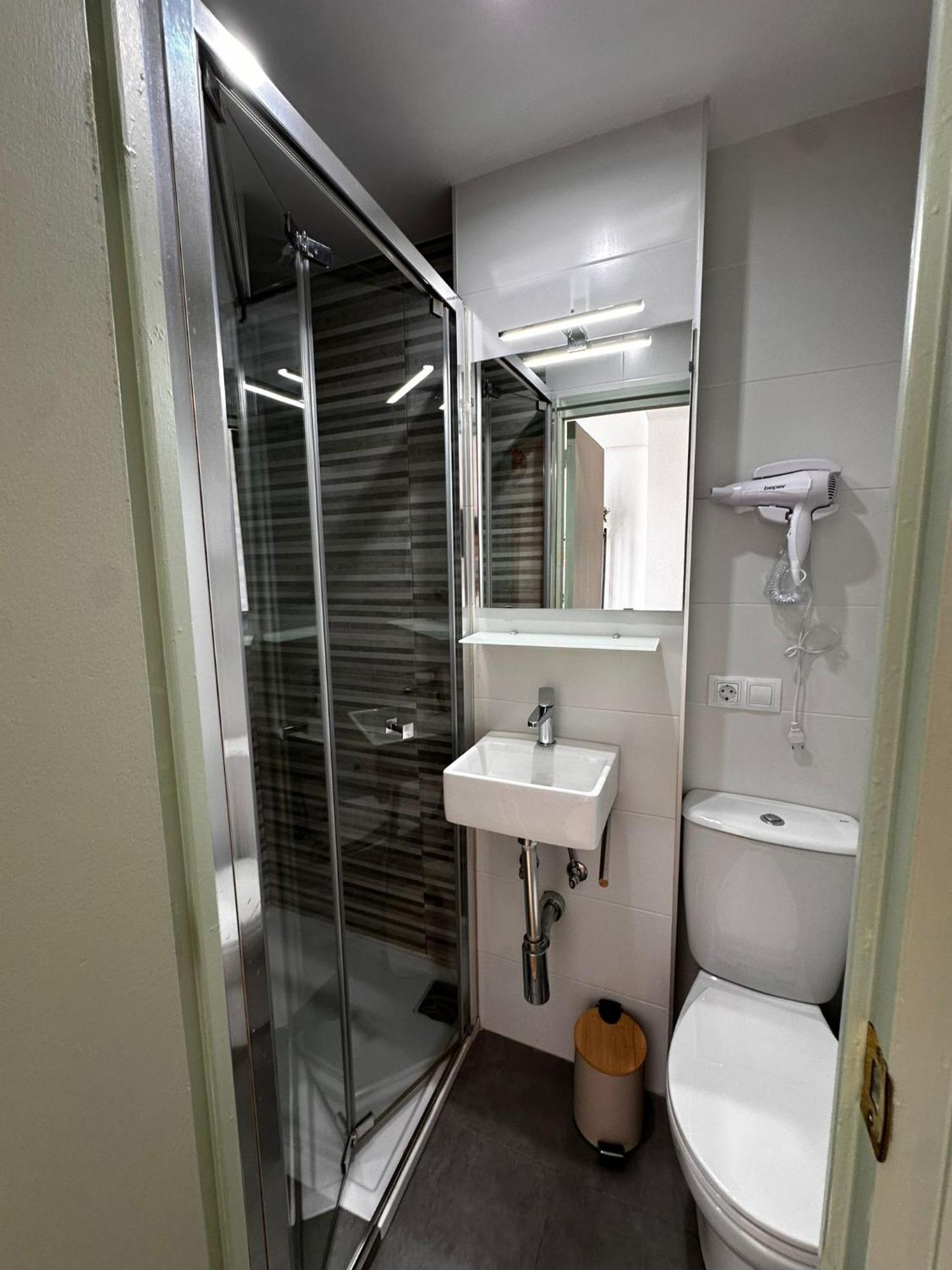 Hostal Atuaire Home En El Centro De Burgo Exterior foto